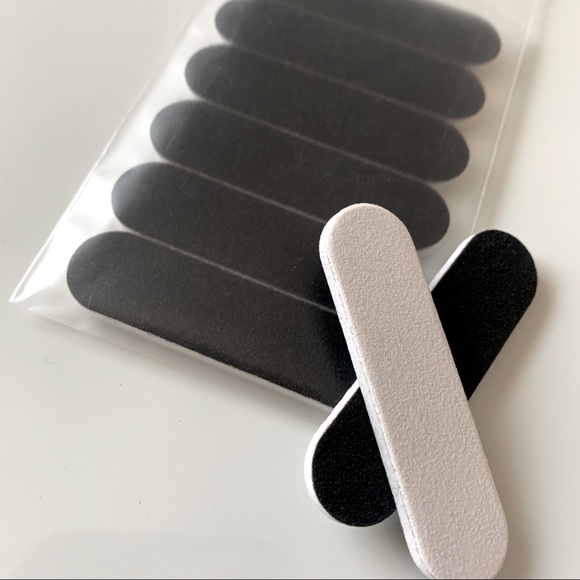 Mini Nail Files in Black, White (6-pack) - Nail Cuticle Care Beauty Tools Travel - Picture 1 of 3